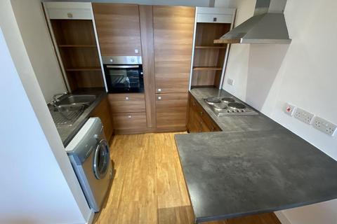 2 bedroom flat to rent, Bury Street, Manchester M3