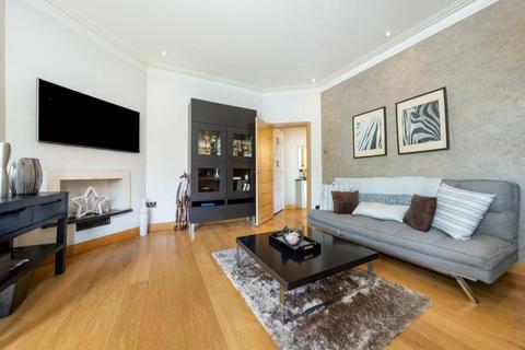 1 bedroom flat for sale, Flat 55a Essendine Mansions, Essendine Road, London, ., W9 2LZ