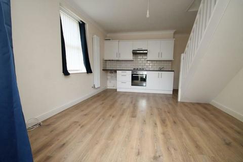 1 bedroom property for sale, Holland Street, Ebbw Vale, Blaenau Gwent, NP23 6HY