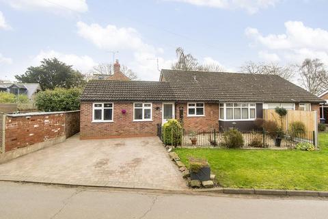 3 bedroom semi-detached bungalow for sale, Poultney Lane, Kimcote, Lutterworth