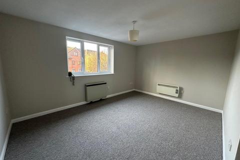 2 bedroom flat to rent, Heather Drive, Andover