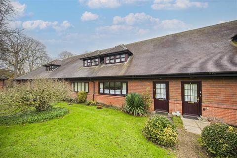 2 bedroom terraced house for sale, Old Parsonage Court, West Malling ME19