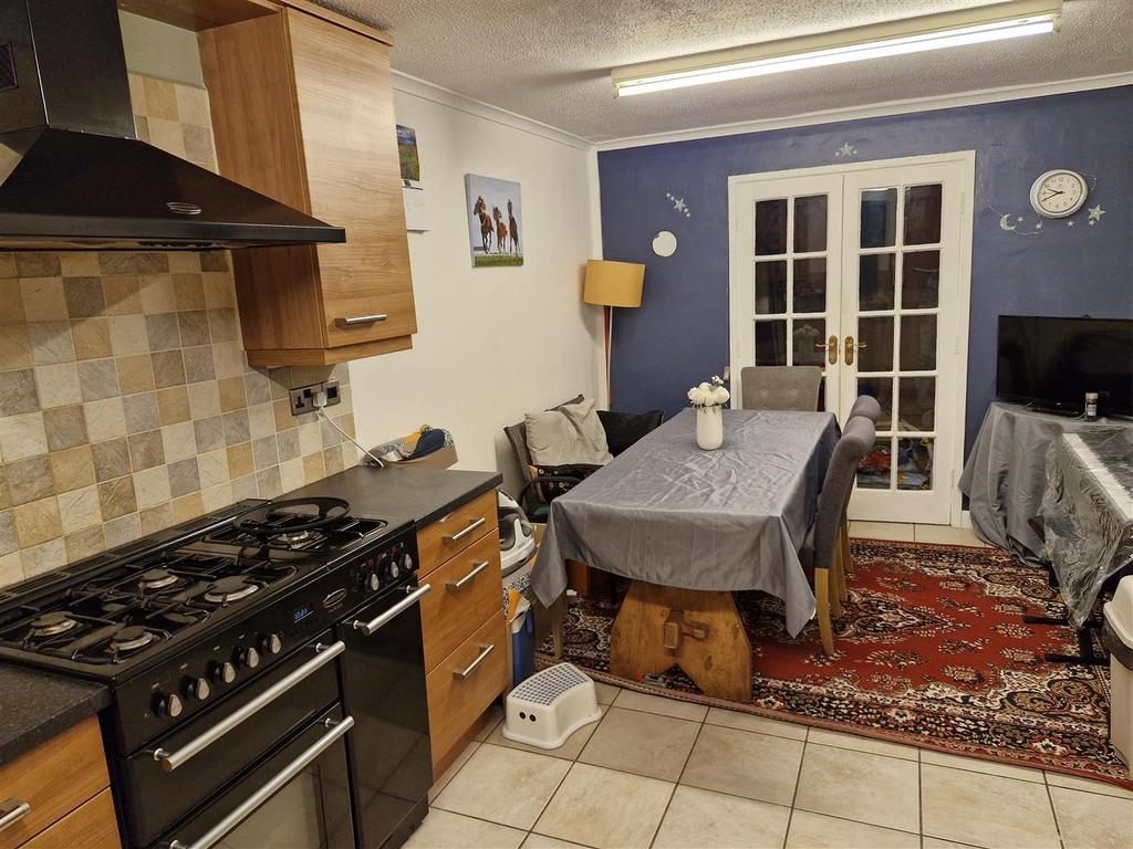 Kitchen Dining Room.jpg