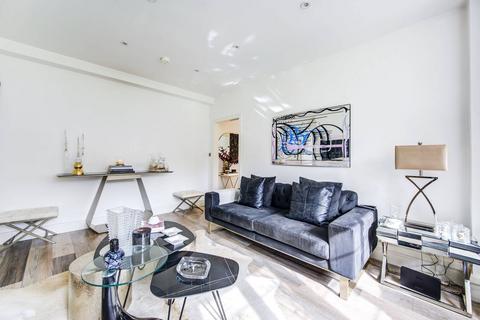 2 bedroom flat for sale, Pembroke Road, Kensington, London, W8