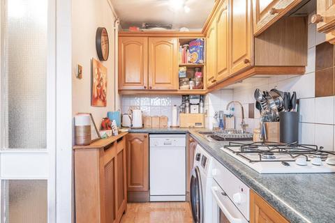 62 Ravensdale Gardens, London, SE19 3QE