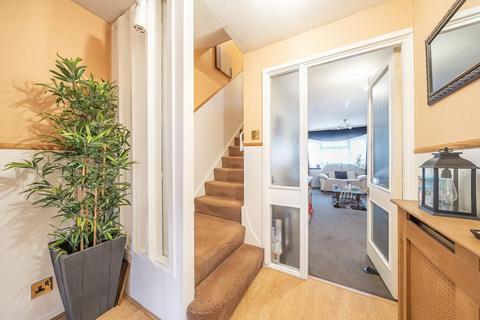 62 Ravensdale Gardens, London, SE19 3QE