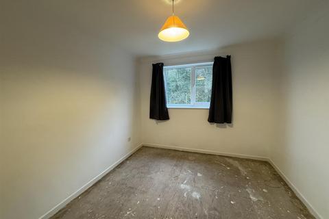 1 bedroom flat to rent, Rena Hobson Court, Tiverton EX16