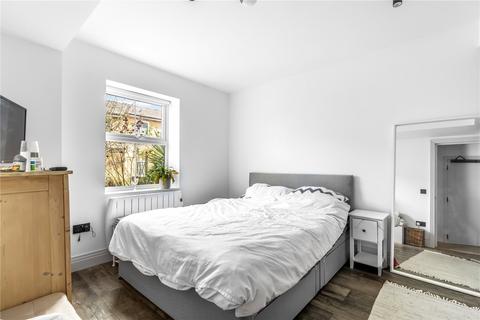 1 bedroom apartment to rent, Millers Terrace, London, E8