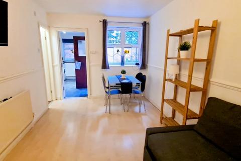 3 bedroom house to rent, 14 Exbury Street, Exbury Street, Manchester M14