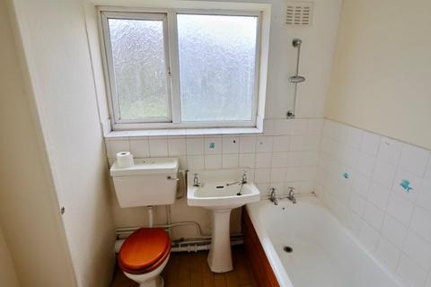 Studio to rent, Ansty Road, Coventry - STUDIO APARTMENT, CLOSE TO UHCW