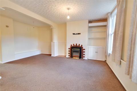 3 bedroom end of terrace house to rent, Burrish Street, Worcestershire WR9