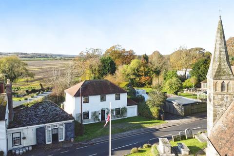 3 bedroom detached house for sale, Rye Road, Newenden