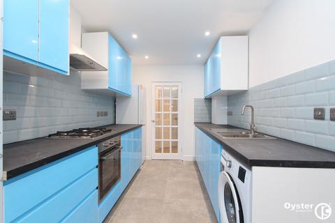 2 bedroom flat to rent, Mallard Way, Mallard Court Mallard Way, NW9