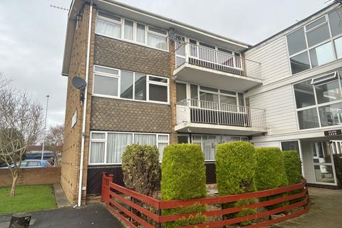 2 bedroom flat for sale, Ashchurch, Tewkesbury GL20