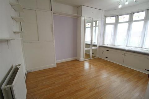 3 bedroom end of terrace house for sale, Harwich Road, Colchester, Essex, CO4