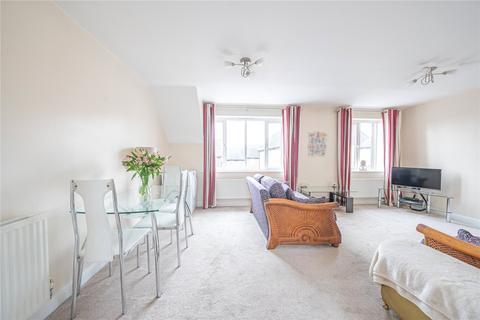 2 bedroom apartment for sale, Oaklands Crescent, Gipton, Leeds