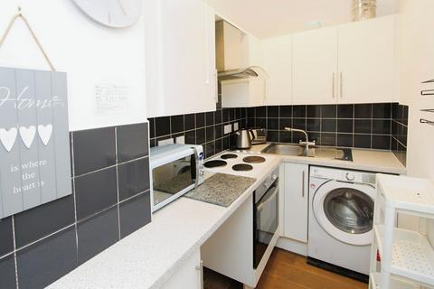 1 bedroom flat for sale, Lochwinnoch PA12