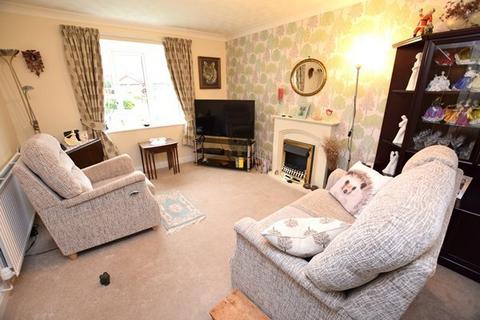 2 bedroom detached bungalow for sale, Goosefield Close, Market Drayton, Shropshire