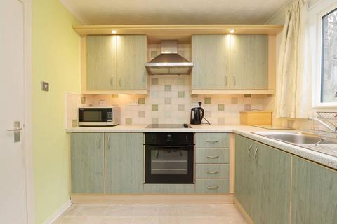 2 bedroom flat for sale, 36/4 Victoria Court, Lower Granton Road, Edinburgh, EH5 3RS