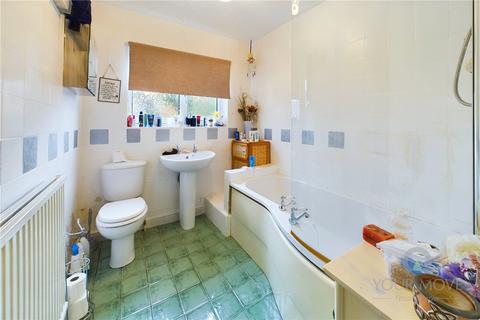 4 bedroom end of terrace house for sale, Digby Street, Northamptonshire NN16