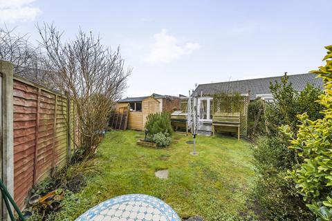 2 bedroom bungalow for sale, Havage Close, Highbridge, Somerset, TA9