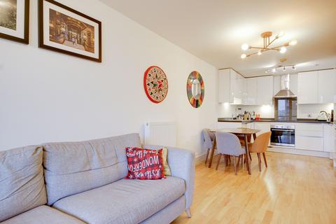 2 bedroom flat for sale, Jubilee Court, Greenwich SE10