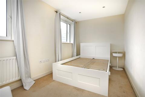 4 bedroom end of terrace house to rent, Kingscote Way, Brighton, BN1