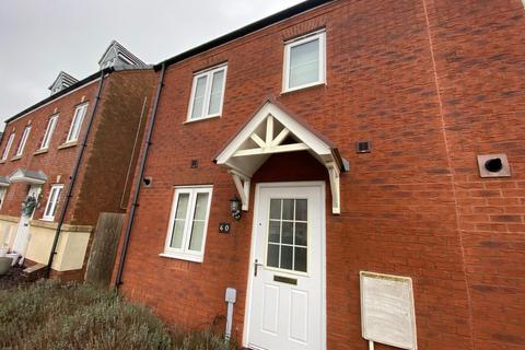 3 bedroom semi-detached house to rent, Stryd Bennett, Llanelli