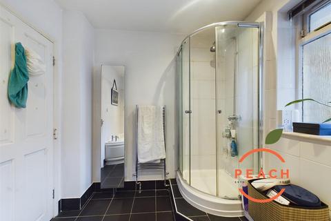 267 Corfield Street, London, E2 0DU