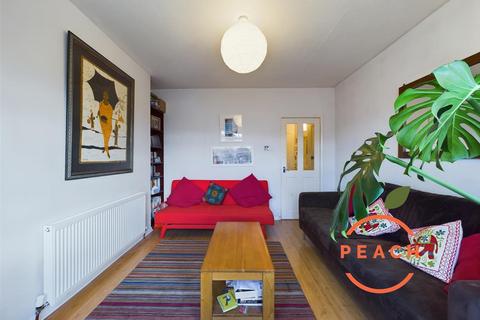 267 Corfield Street, London, E2 0DU