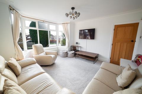 3 bedroom semi-detached house for sale, Leeds LS17