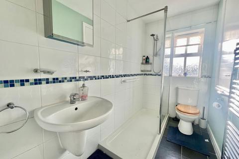 4 Moorlands View, Wetherby, LS22 6HX