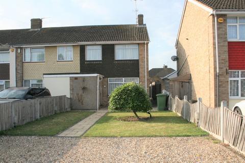 3 bedroom semi-detached house to rent, Baillie Close, Rainham, RM13