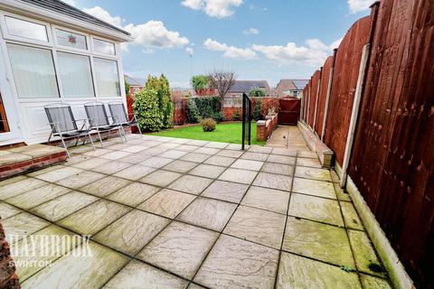 26 Lime Grove, Swinton, Mexborough, S64 8TQ