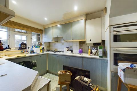 12 Englefield Road, Theale, Reading, RG7 5AS