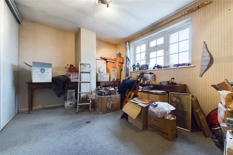 12 Englefield Road, Theale, Reading, RG7 5AS