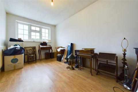 12 Englefield Road, Theale, Reading, RG7 5AS