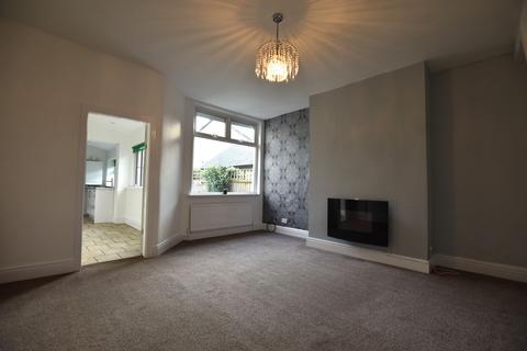 3 bedroom end of terrace house to rent, Queen Street, Whalley, BB7