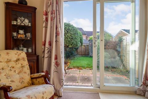 2 bedroom terraced house for sale, Singleton Road, Broadbridge Heath, Horsham