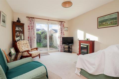 2 bedroom terraced house for sale, Singleton Road, Broadbridge Heath, Horsham