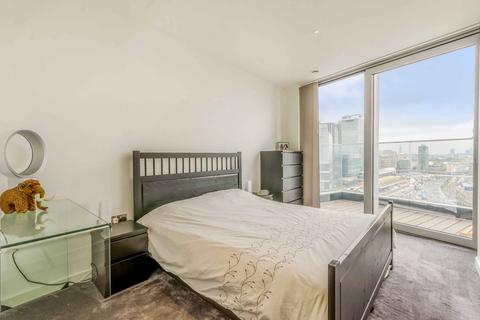 1 bedroom flat for sale, Charrington Tower, Canary Wharf, London, E14