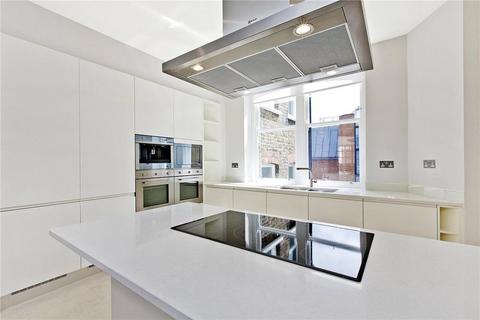 4 bedroom apartment to rent, Bentinck Street, Marylebone, W1U