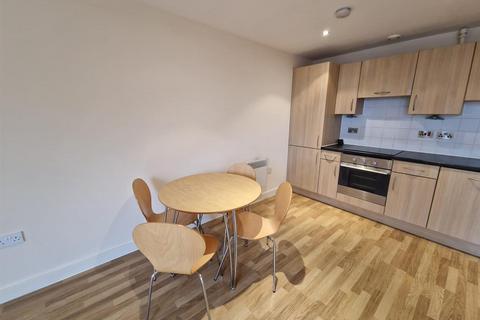 1 bedroom flat to rent, 310 Pearl HousePrincess WaySwansea