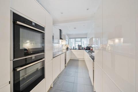 4 bedroom terraced house for sale, Oakview Gardens, East Finchley