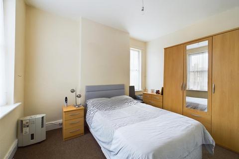 1 bedroom flat to rent, Church Drive, Nottingham NG5