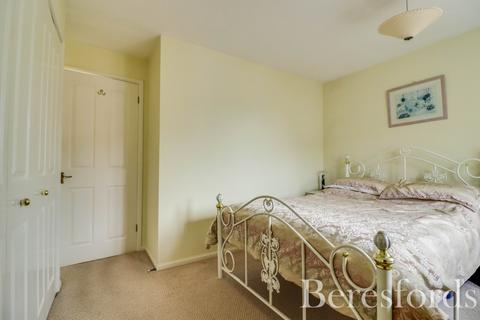 16 Daphne Close, Great Notley, Braintree, CM77 7YZ