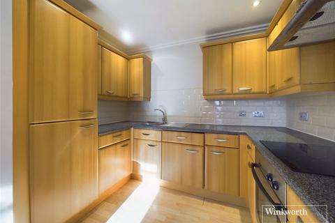 2 bedroom apartment to rent, Wilshaw Close, London NW4