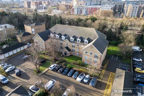 2 bedroom apartment to rent, Wilshaw Close, Hendon NW4