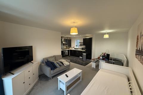 2 bedroom flat to rent, Maplin Park, SLOUGH SL3