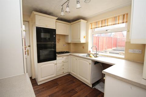 3 bedroom semi-detached house to rent, Ashdown Close, Binley, Coventry